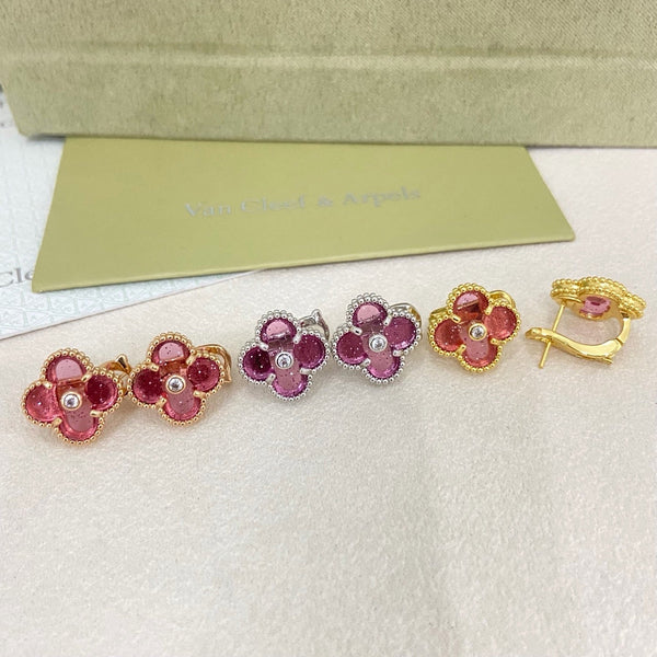 [⭐Aura]2026 NEW  CLOVER 1 MOTIFPINK ENAMEL STUD EARRINGS WITH DIAMONDS2