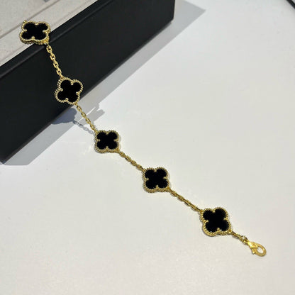 [⭐Aura] CLOVER 5 MOTIF ONYXS BRACELET COLLECTION