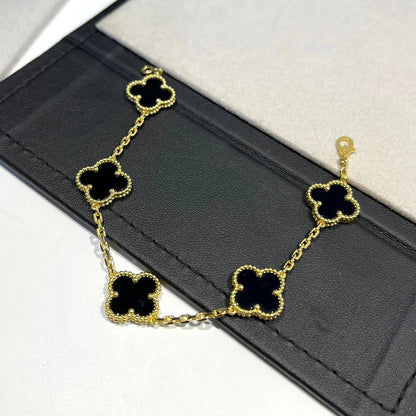 [⭐Aura] CLOVER 5 MOTIF ONYXS BRACELET COLLECTION