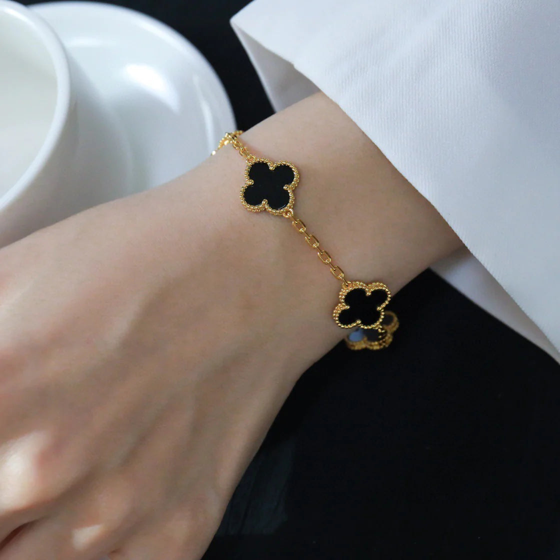 [⭐Aura] CLOVER 5 MOTIF ONYXS BRACELET COLLECTION
