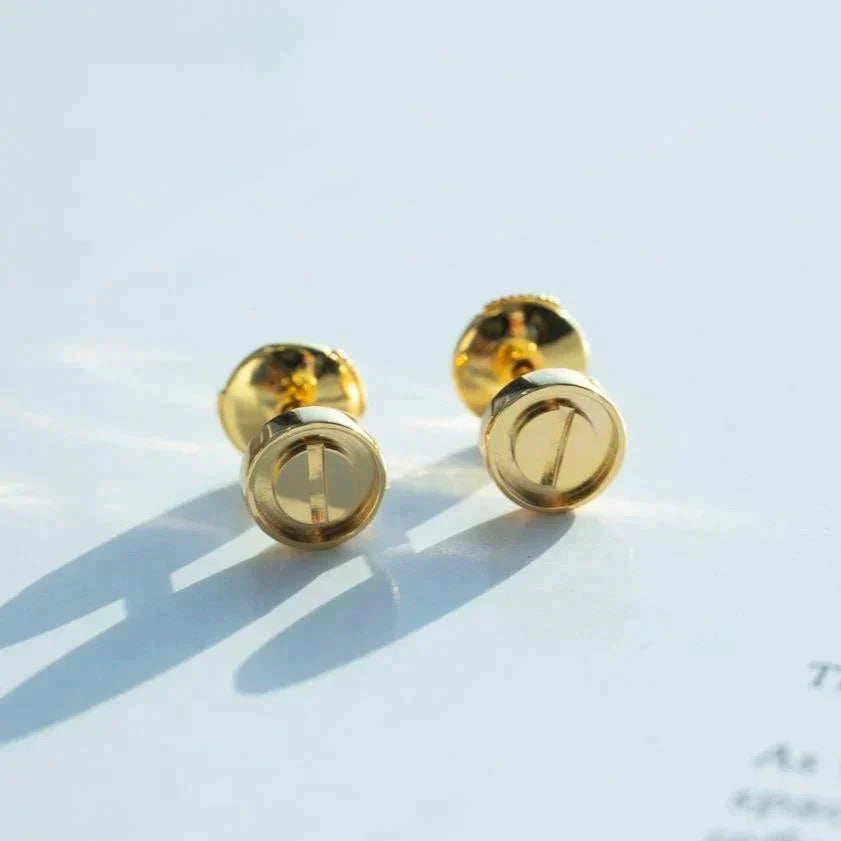 [⭐Aura]LOVE EARRINGS GOLD 10MM