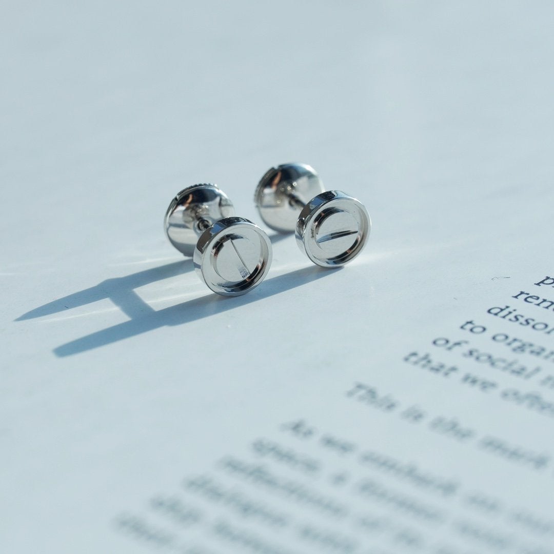 [⭐Aura]LOVE EARRINGS SILVER 10MM