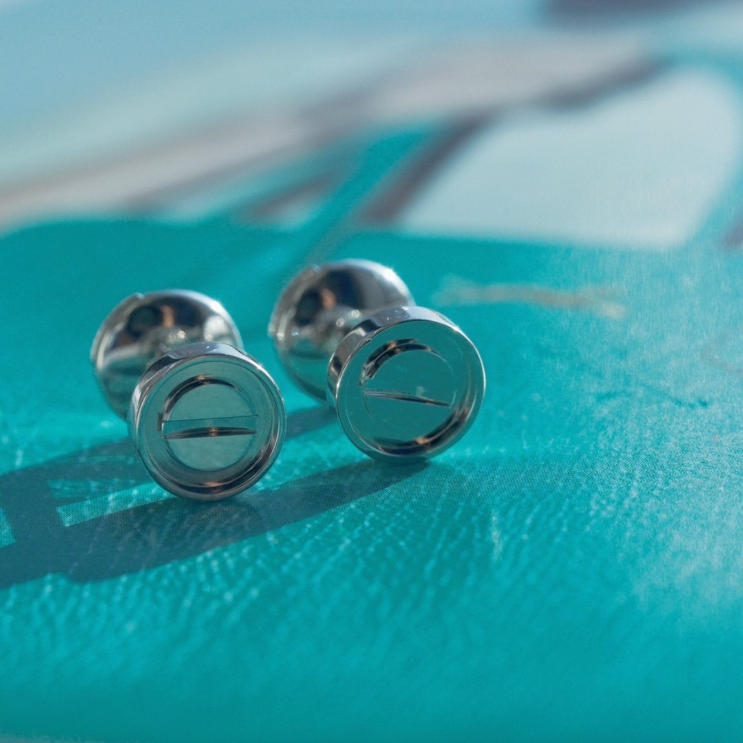 [⭐Aura]LOVE EARRINGS SILVER 10MM