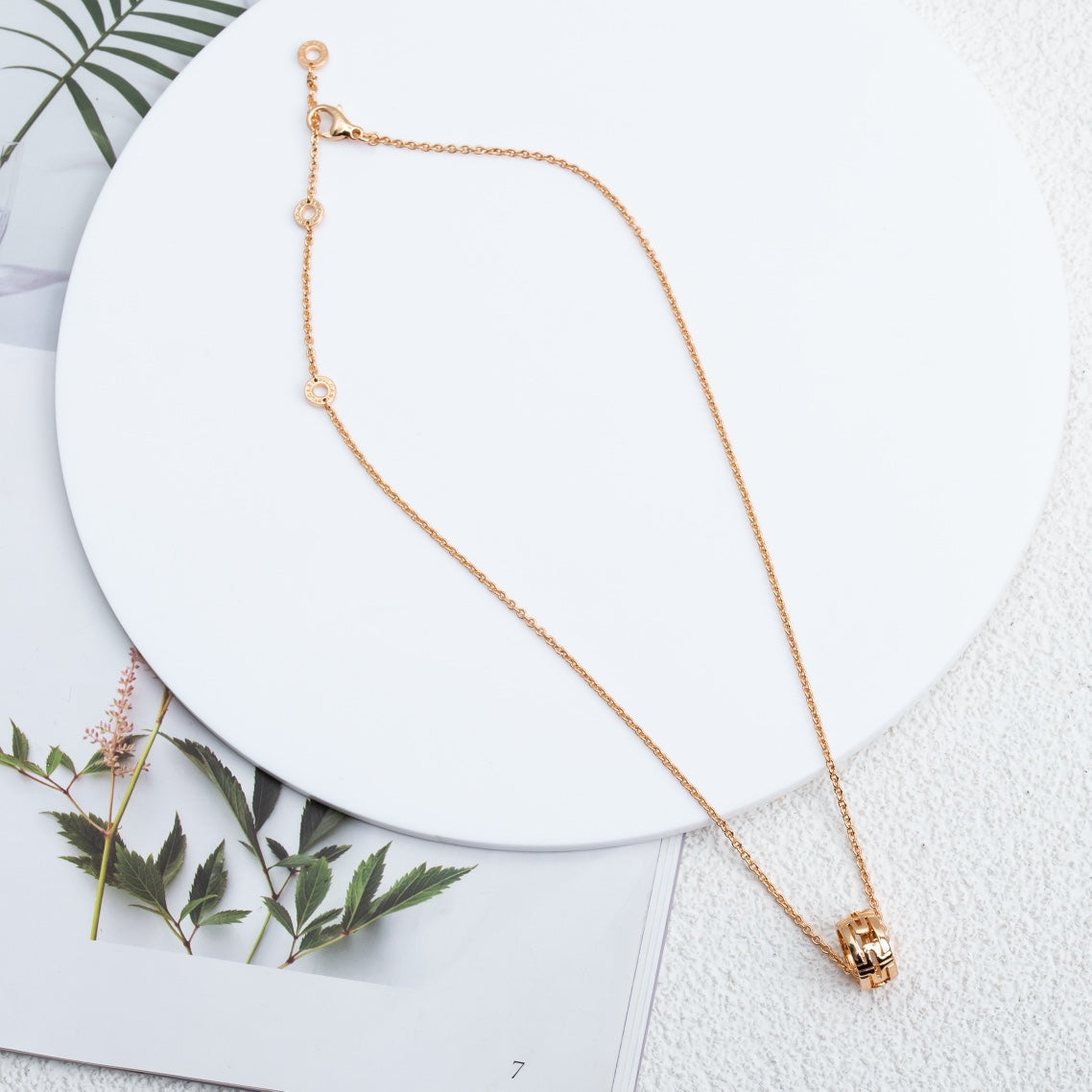 [⭐Aura]PARENTESI NECKLACE PINK GOLD
