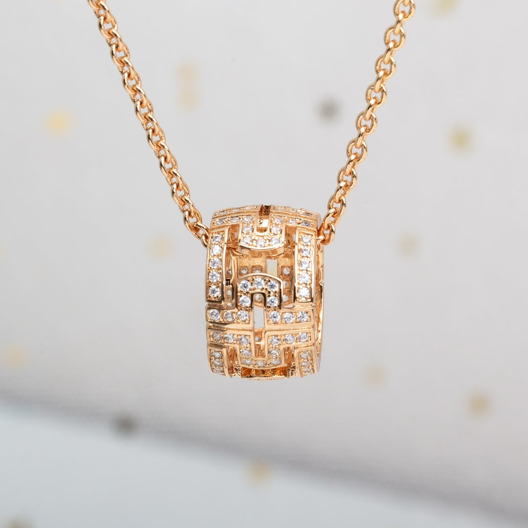 [⭐Aura]PARENTESI NECKLACE PINK GOLD DIAMOND