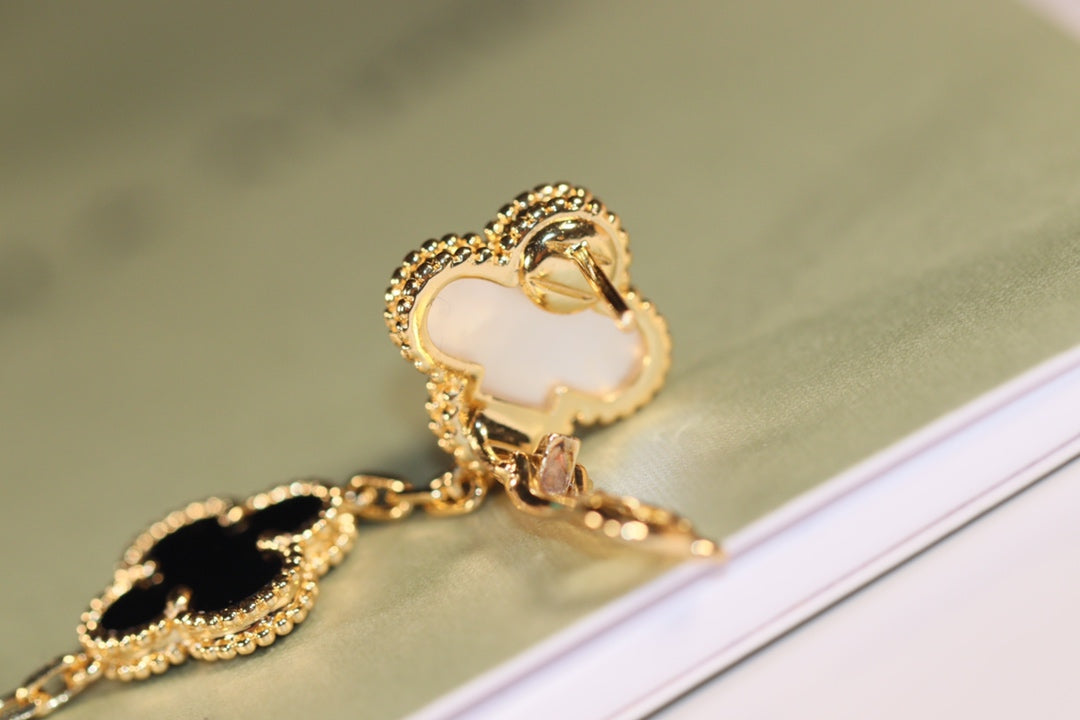 [⭐Aura]CLOVER EARRINGS GOLD ONYX MOP 3 MOTIF