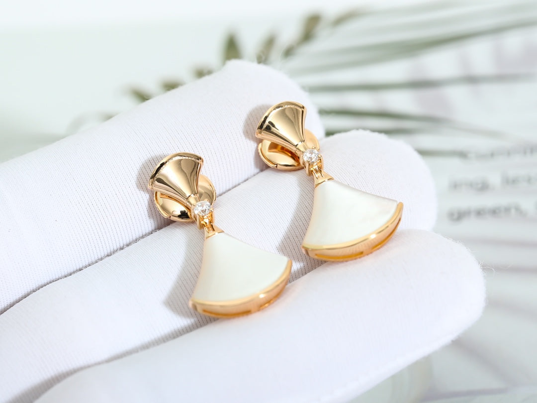[⭐Aura]DREAM MOP PINK GOLD EARRINGS