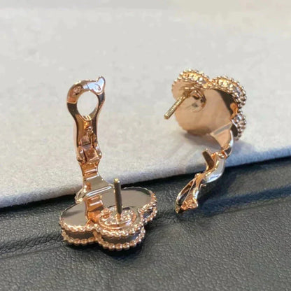 [⭐Aura]CLOVER MEDIUM 1 MOTIFS GRAY MOP  DIAMOND EARRINGS
