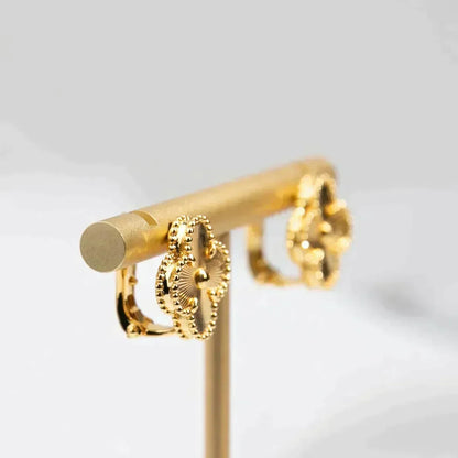 [⭐Aura]CLOVER MEDIUM 1 MOTIFS LASER EARRINGS