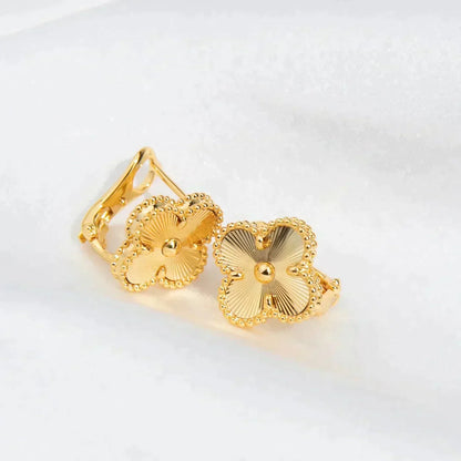 [⭐Aura]CLOVER MEDIUM 1 MOTIFS LASER EARRINGS