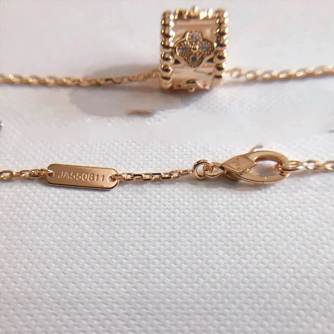 [⭐Aura]PERLEE PEDANT NECKLACE GOLD / ROSE GOLD