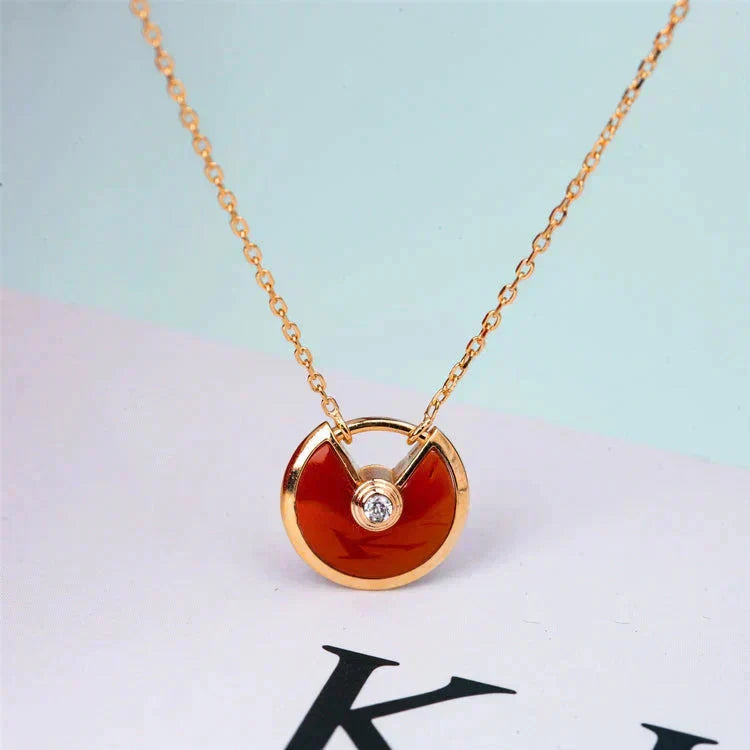 [⭐Aura]AMULETTE GOLD CARNELIAN ONYX NECKLACE