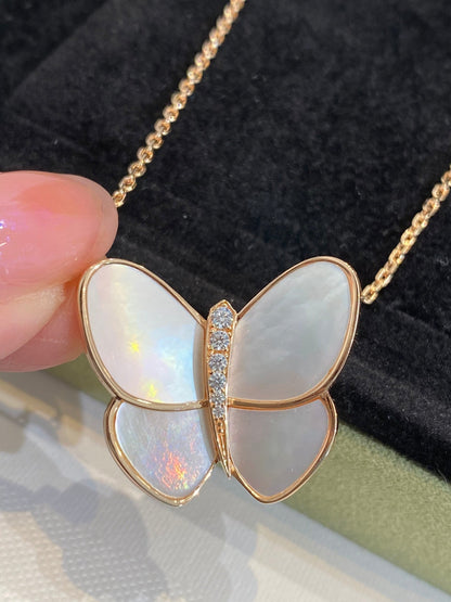 [⭐Aura]BUTTERFLY GOLD MOP DIAMOND NECKLACE