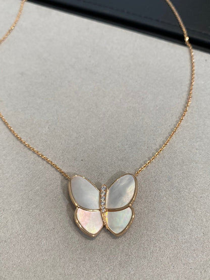 [⭐Aura]BUTTERFLY GOLD MOP DIAMOND NECKLACE