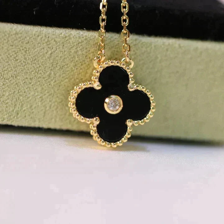 [⭐Aura]CLOVER 15MM DIAMOND ONYX NECKLACE