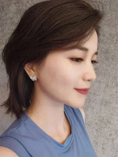 [⭐Aura]BUTTERFLY MOP DIAMOND EARRINGS
