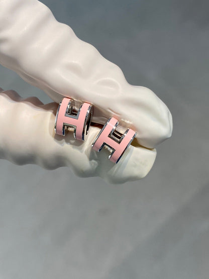 [⭐Aura]MINI POP H SILVER EARRINGS PINK