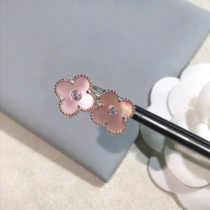 [⭐Aura]CLOVER MEDIUM 1 MOTIFS  PINK MOP DIAMOND EARRINGS