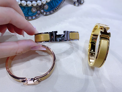 [⭐Aura]H CHAMPAGNE BRACELET