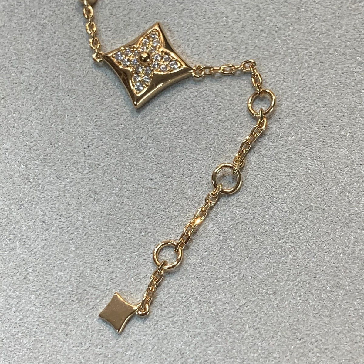 [⭐Aura]STAR AND SUN 4 MOTIFS GOLD DIAMONDS BRACELET