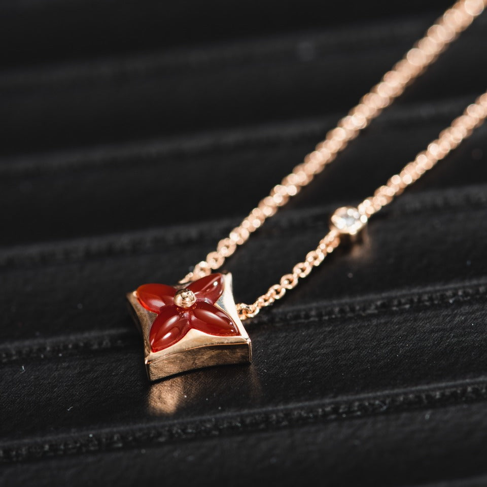 [⭐Aura]STAR NECKLACE PINK GOLD 1 DIAMOND