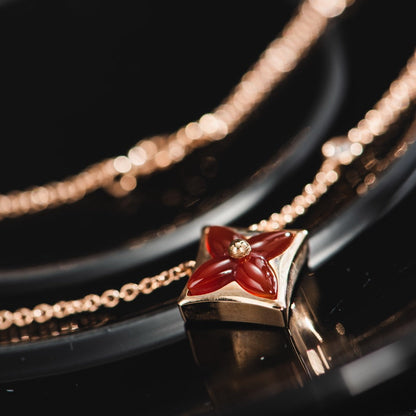 [⭐Aura]STAR NECKLACE PINK GOLD 1 DIAMOND
