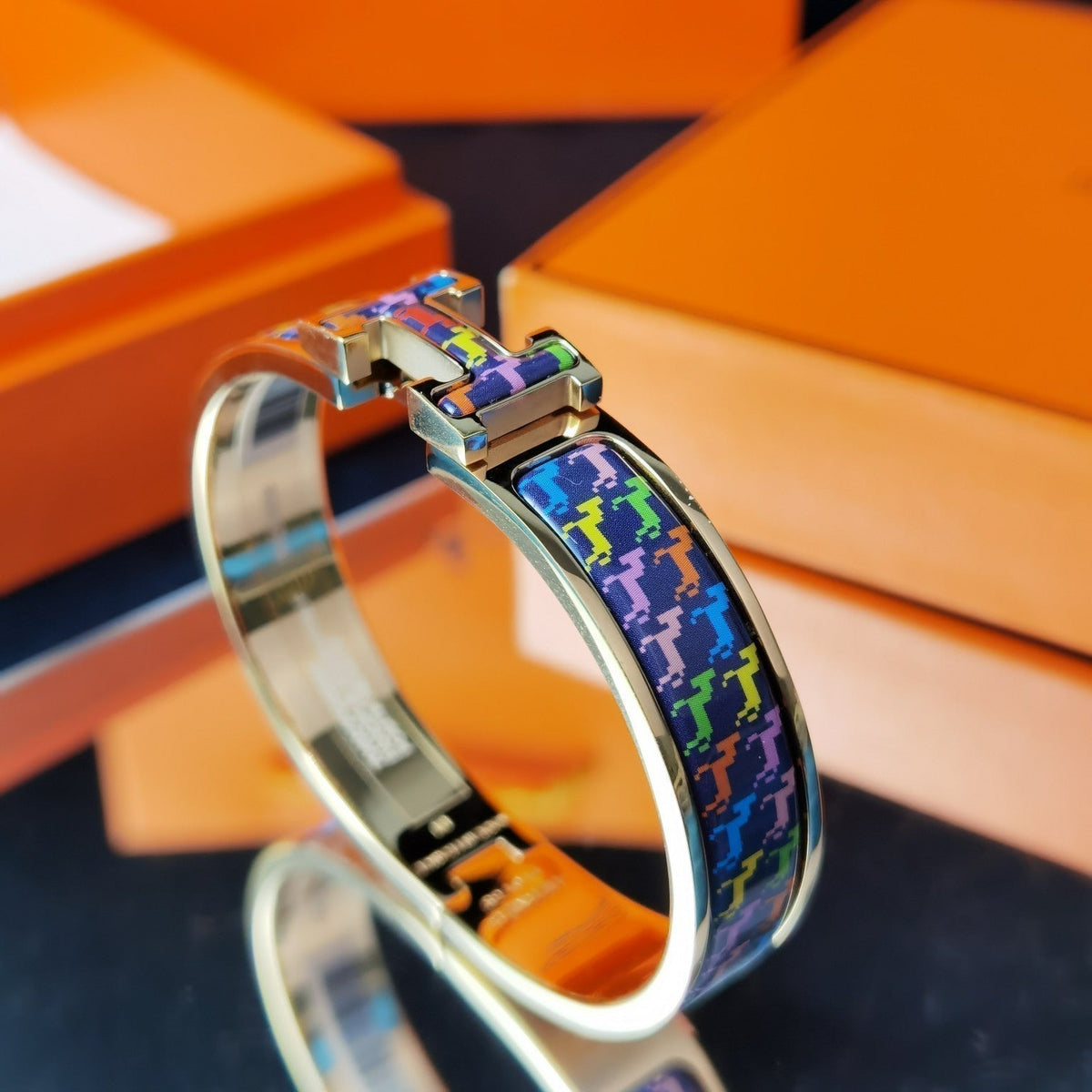 [⭐Aura]H HORSE BRACELET 12MM