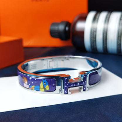[⭐Aura]H STAR AND MOON BRACELET 12MM