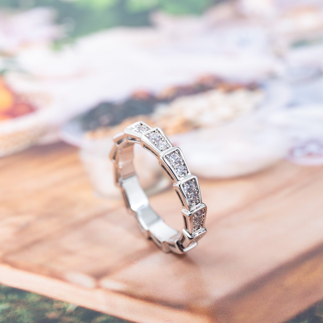 [⭐Aura]SERPENTI RING SILVER DIAMOND PAVED 3MM