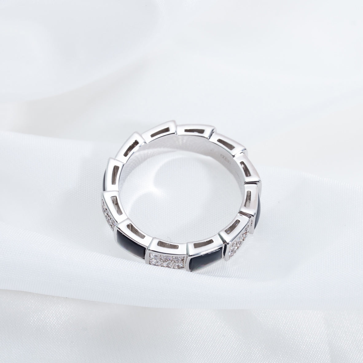 [⭐Aura]SERPENTI RING SILVER DIAMOND BLACK MOP 4MM