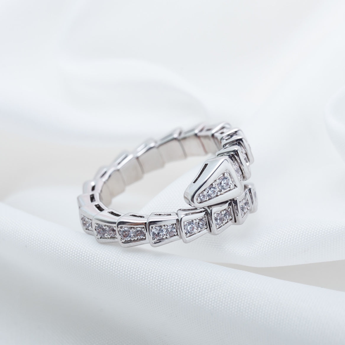 [⭐Aura]SERPENTI RING SILVER DIAMOND PAVED 4MM