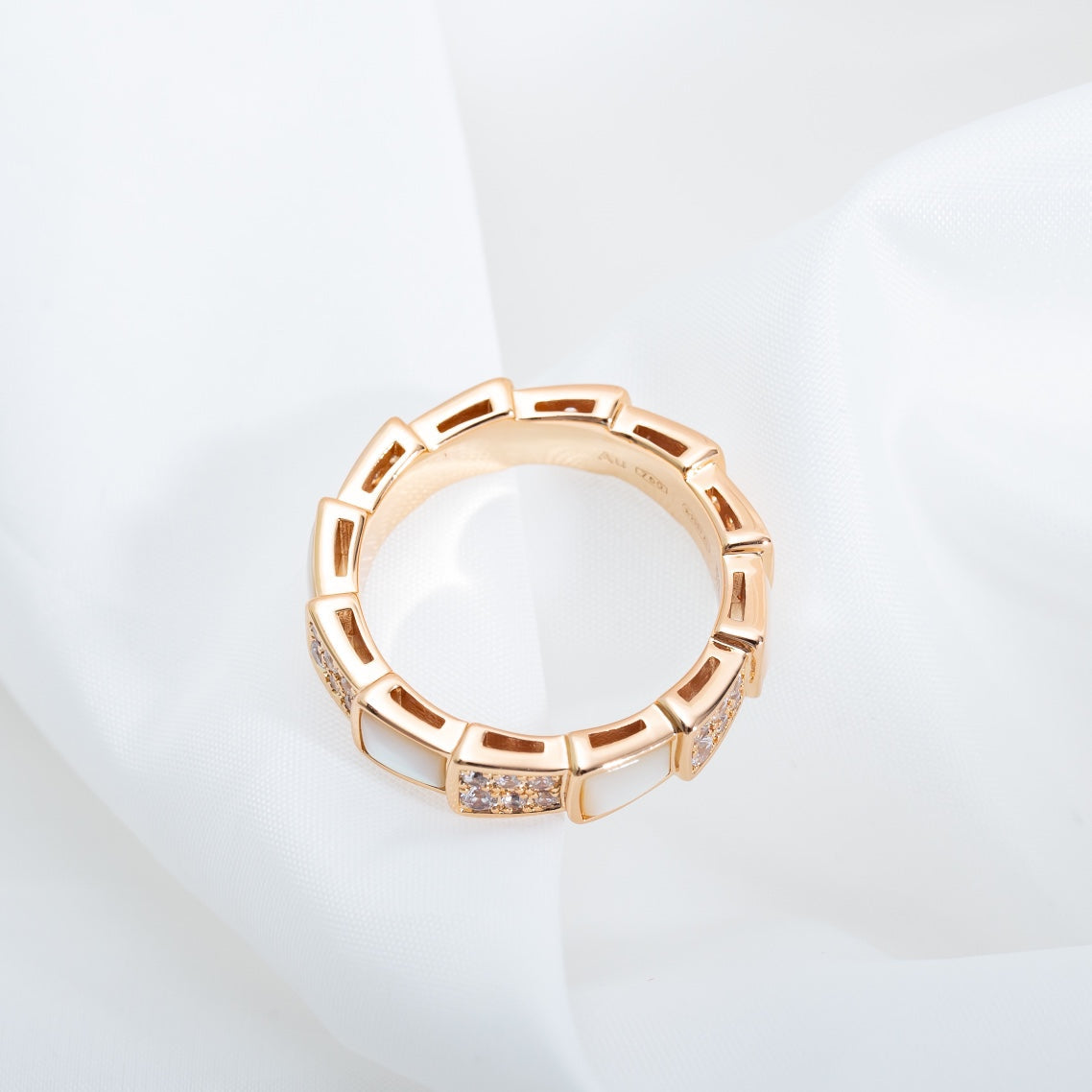 [⭐Aura]SERPENTI RING PINK GOLD MOP DIAMOND PAVED 4MM