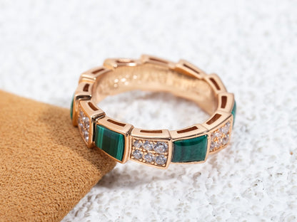 [⭐Aura]SERPENTI RING PINK GOLD MALACHITE DIAMOND PAVED 4MM