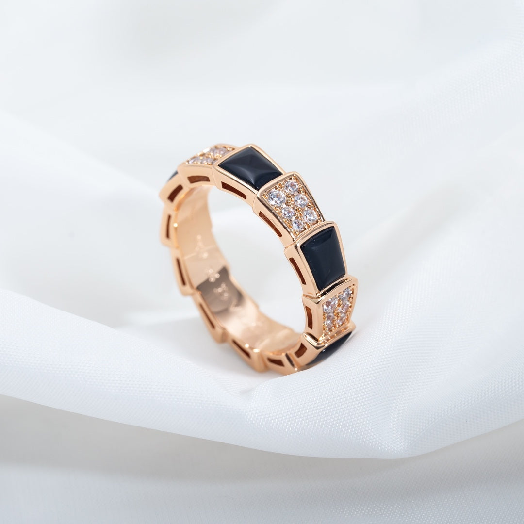 [⭐Aura]SERPENTI RING PINK GOLD BLACK MOP DIAMOND PAVED 4MM