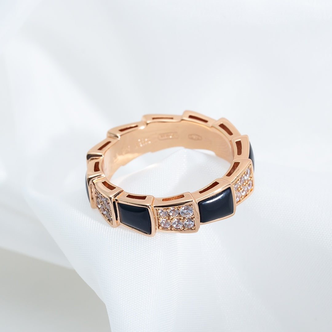 [⭐Aura]SERPENTI RING PINK GOLD BLACK MOP DIAMOND PAVED 4MM