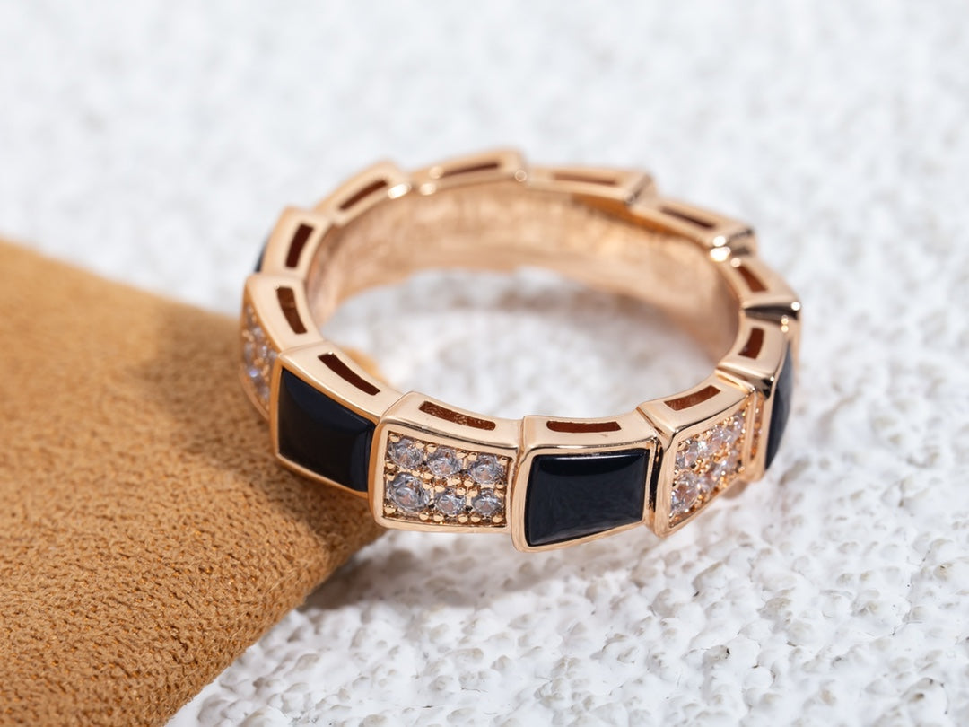 [⭐Aura]SERPENTI RING PINK GOLD BLACK MOP DIAMOND PAVED 4MM