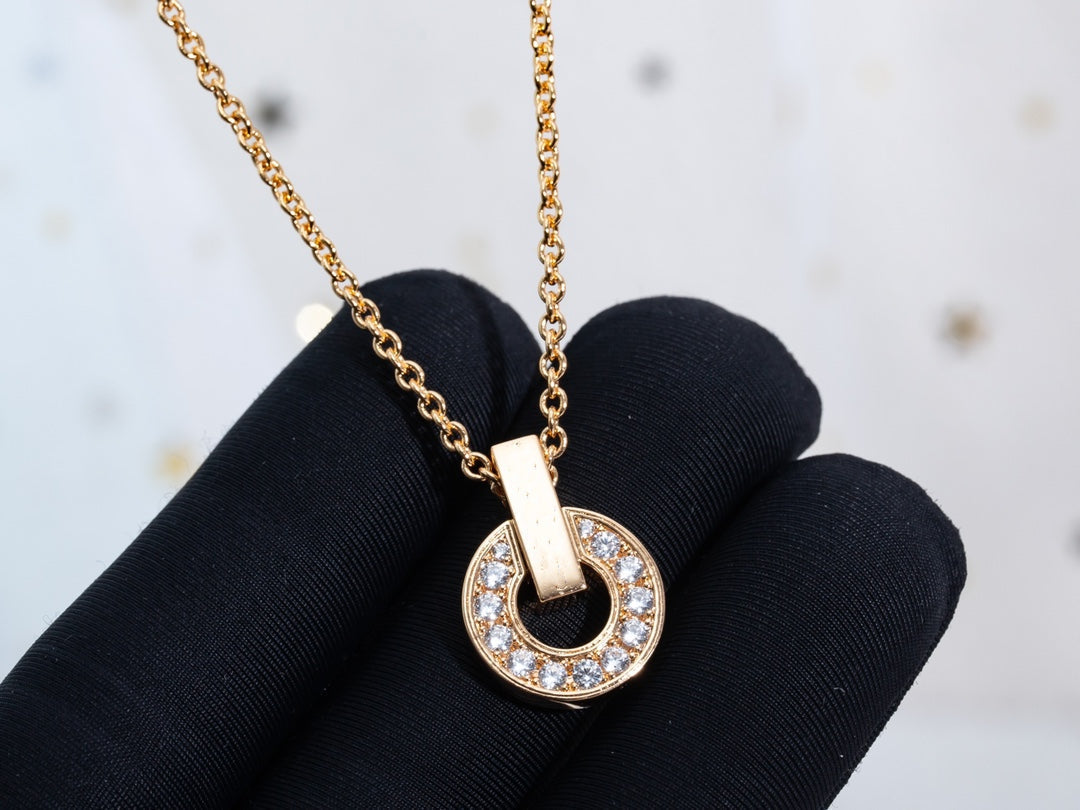 [⭐Aura]GARI NECKLACE PINK GOLD DIAMOND