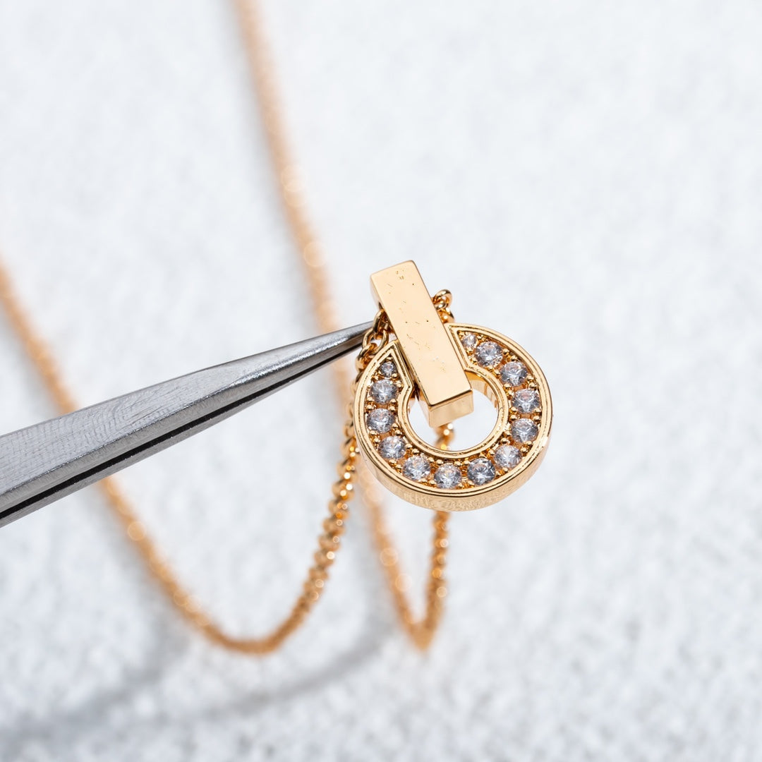 [⭐Aura]GARI NECKLACE PINK GOLD DIAMOND