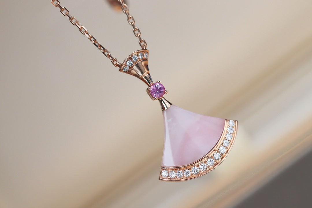 [⭐Aura]DREAM NECKLACE PINK MOP DIAMOND
