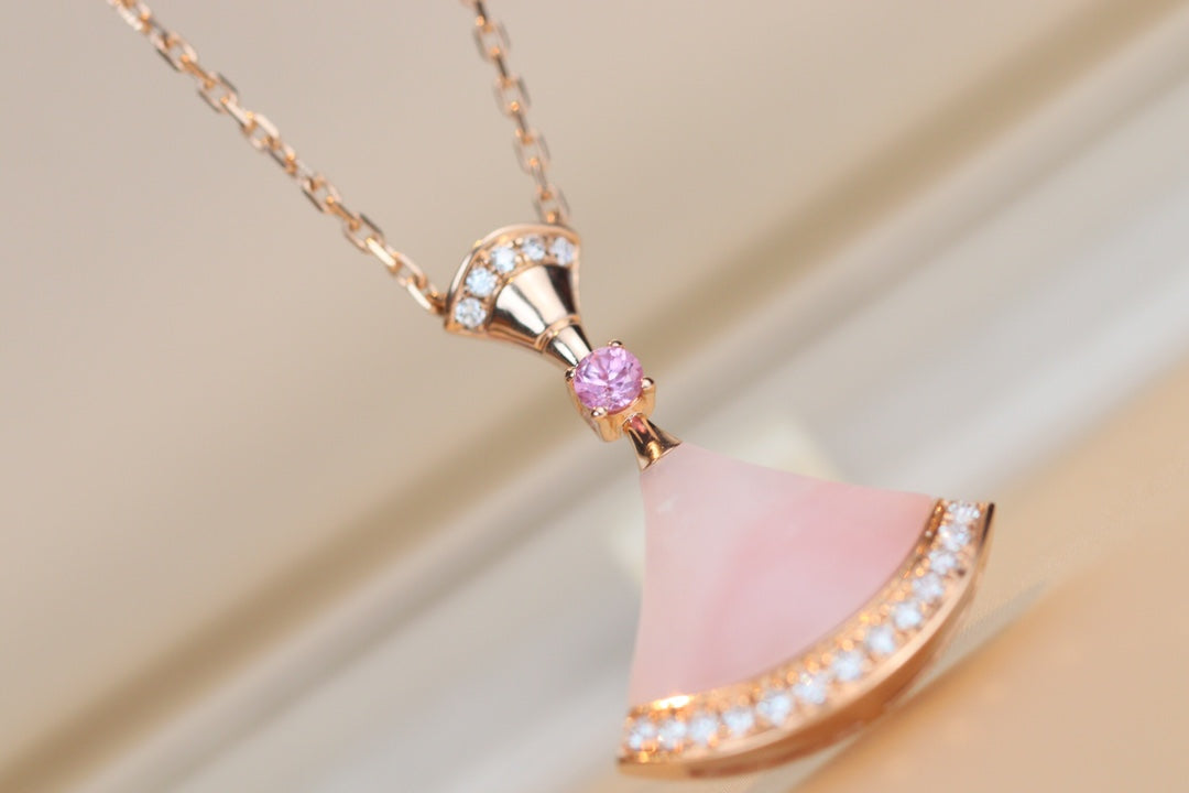 [⭐Aura]DREAM NECKLACE PINK MOP DIAMOND