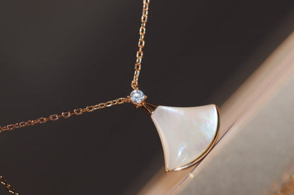 [⭐Aura]DREAM NECKLACE WHITE MOP PINK GOLD 1 DIAMOND