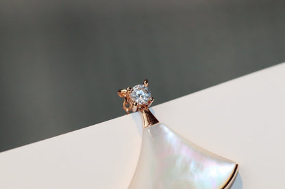 [⭐Aura]DREAM NECKLACE WHITE MOP PINK GOLD 1 DIAMOND