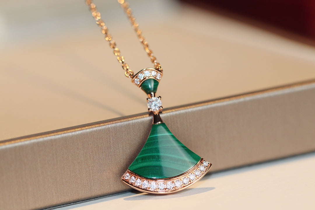 [⭐Aura]DREAM NECKLACE MALACHITE DIAMOND