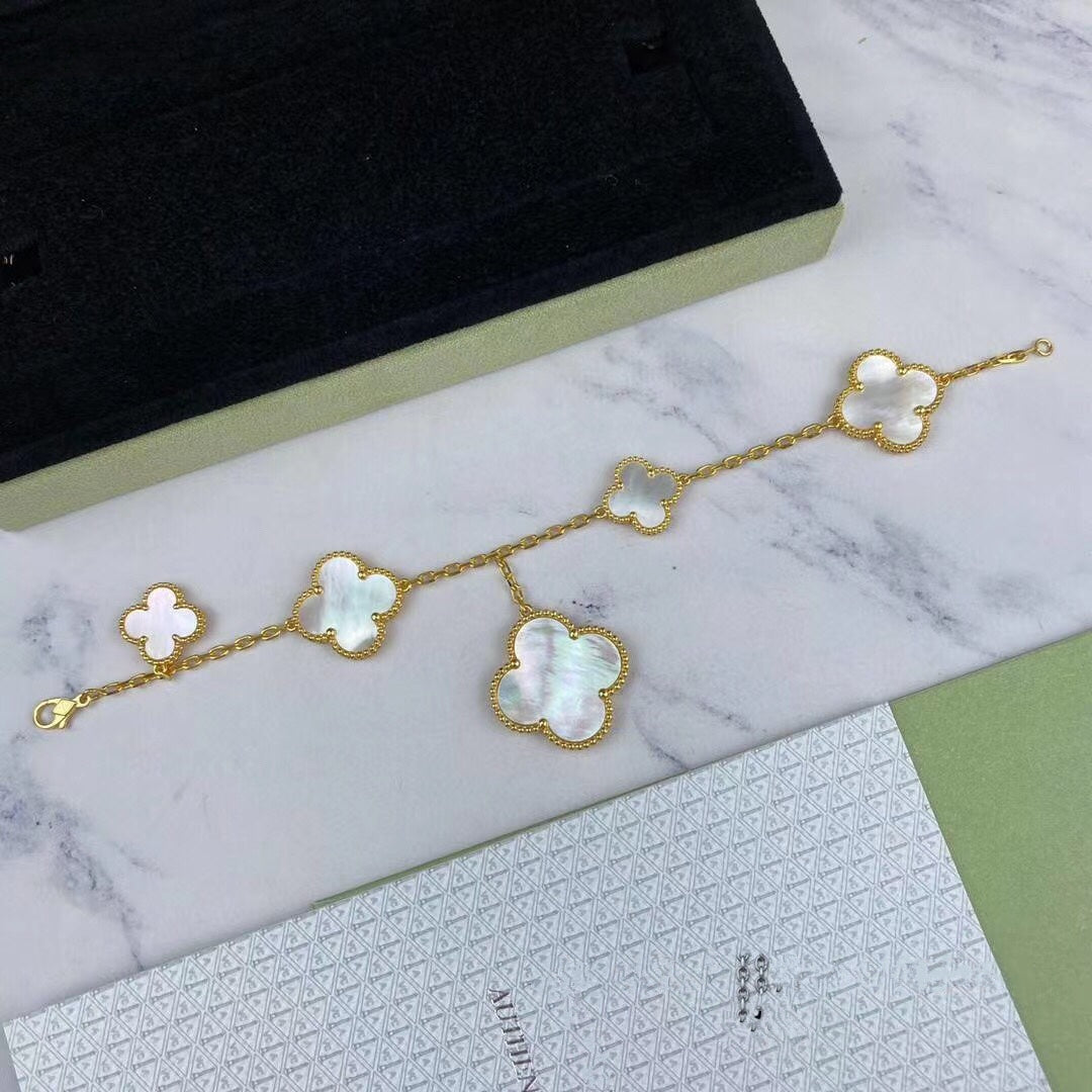 [⭐Aura]MAGIC CLOVER MOP GOLD BRACELET 5 MOTIFS