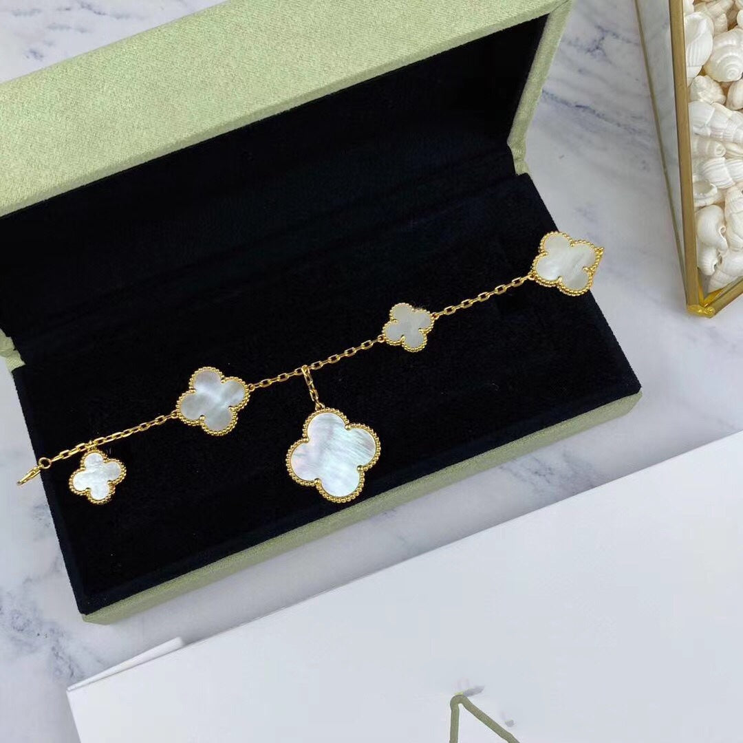 [⭐Aura]MAGIC CLOVER MOP GOLD BRACELET 5 MOTIFS
