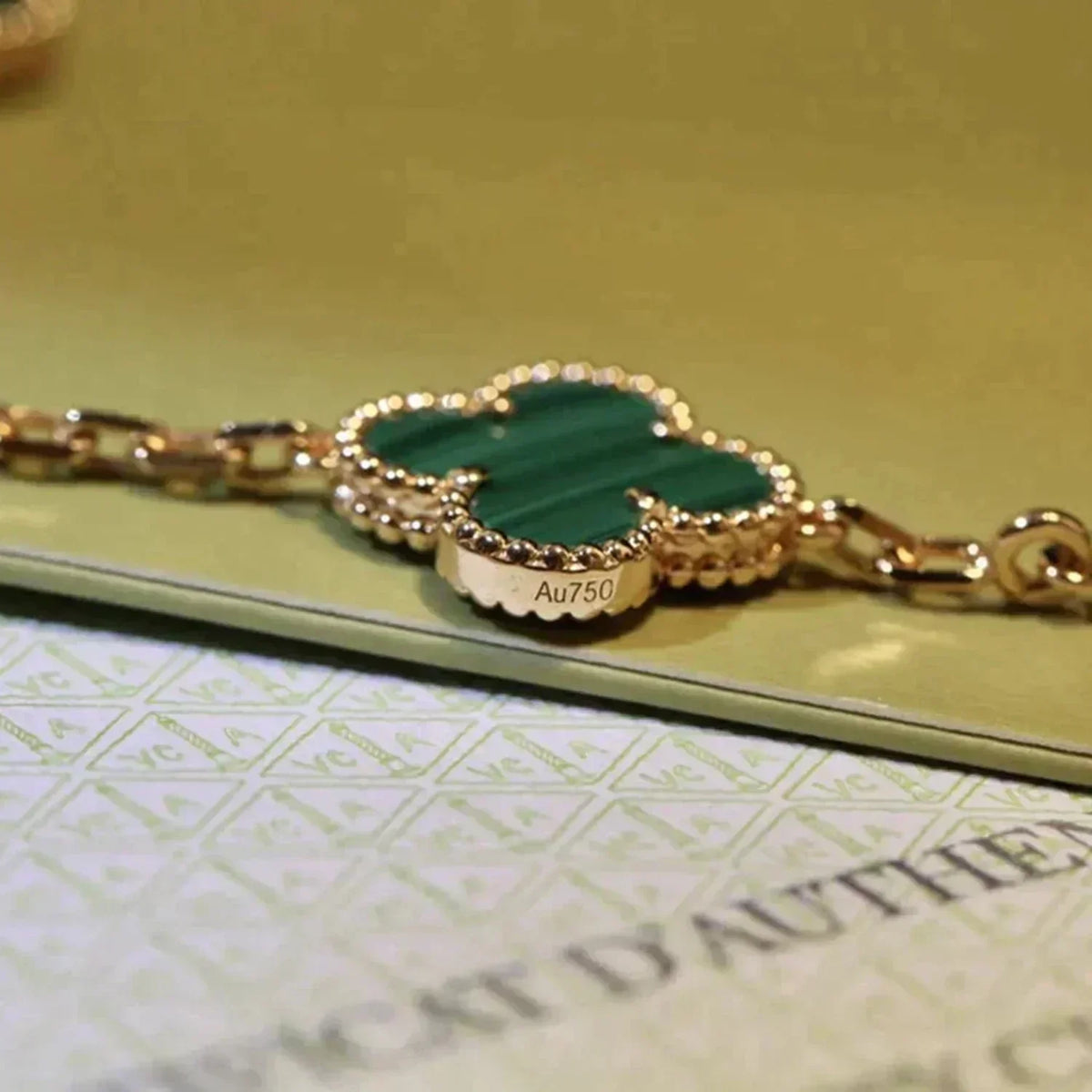 [⭐Aura] CLOVER 5 MOTIF MALACHITE BRACELET COLLECTION