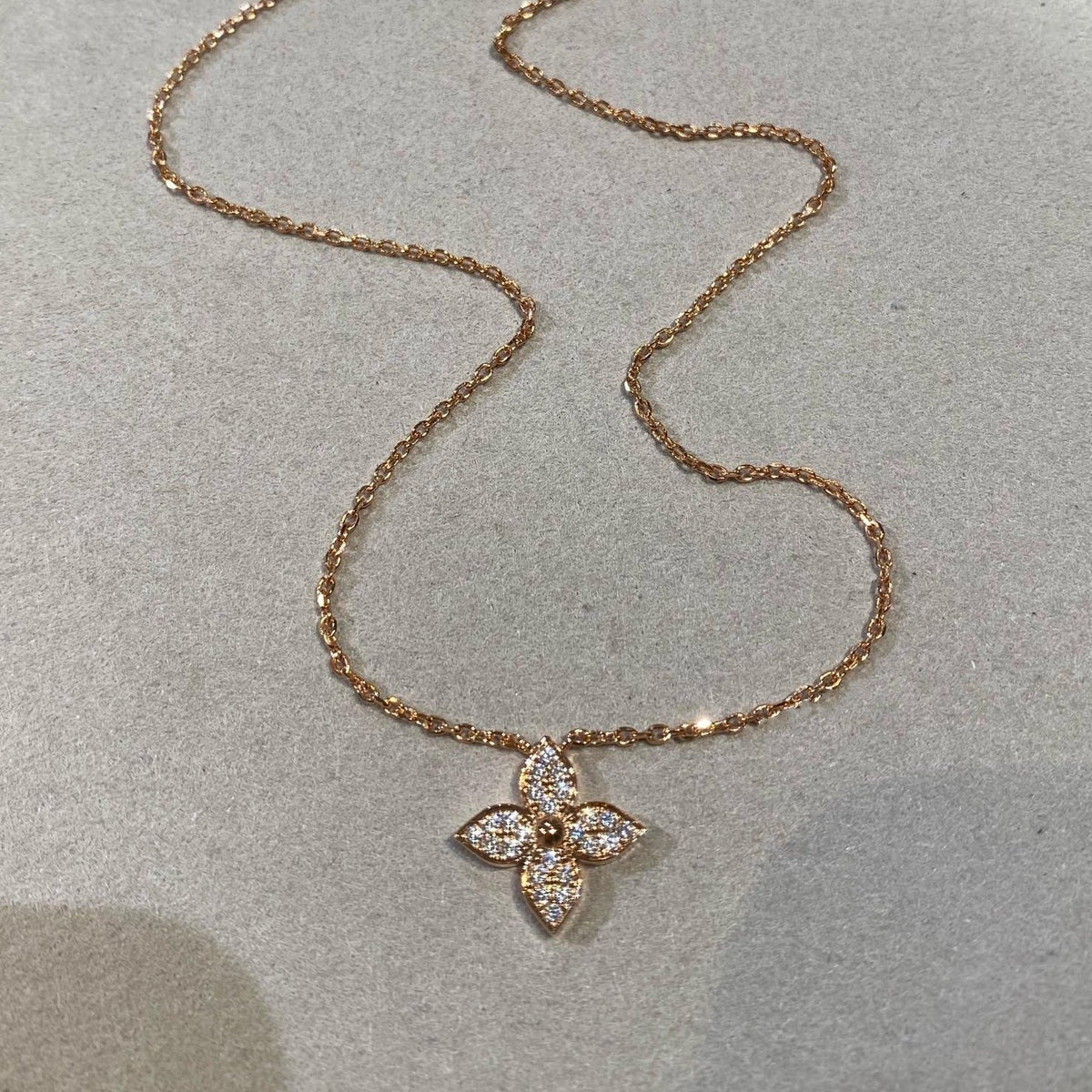 [⭐Aura]STAR DIAMOND NECKALCE