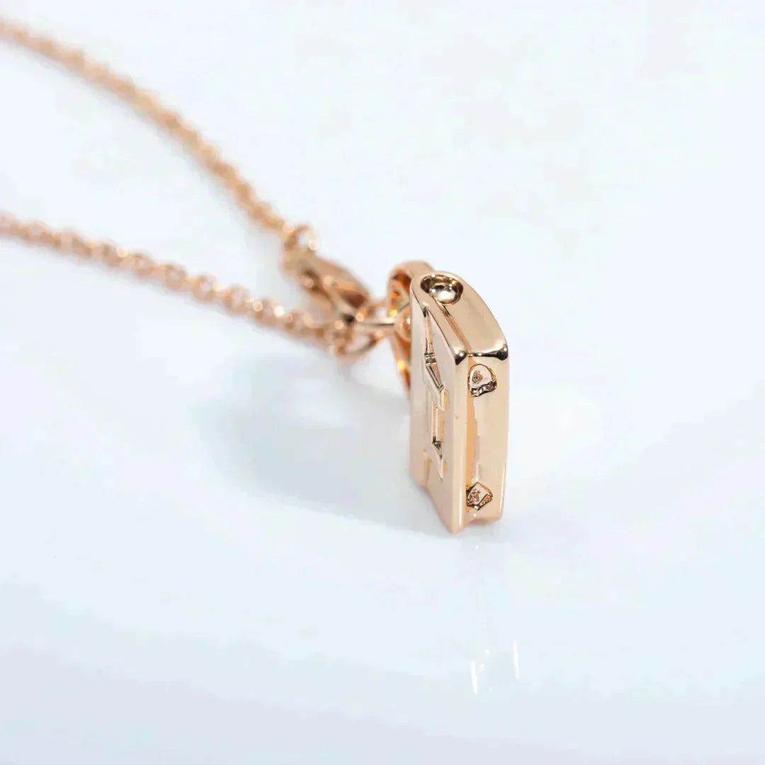 [⭐Aura]AMULETTE PEDANT ROSE GOLD NECKLACE