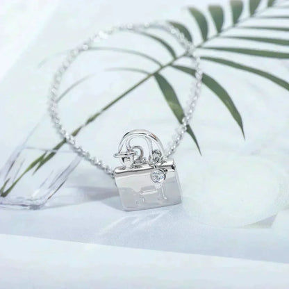 [⭐Aura]AMULETTE PEDANT SILVER NECKLACE
