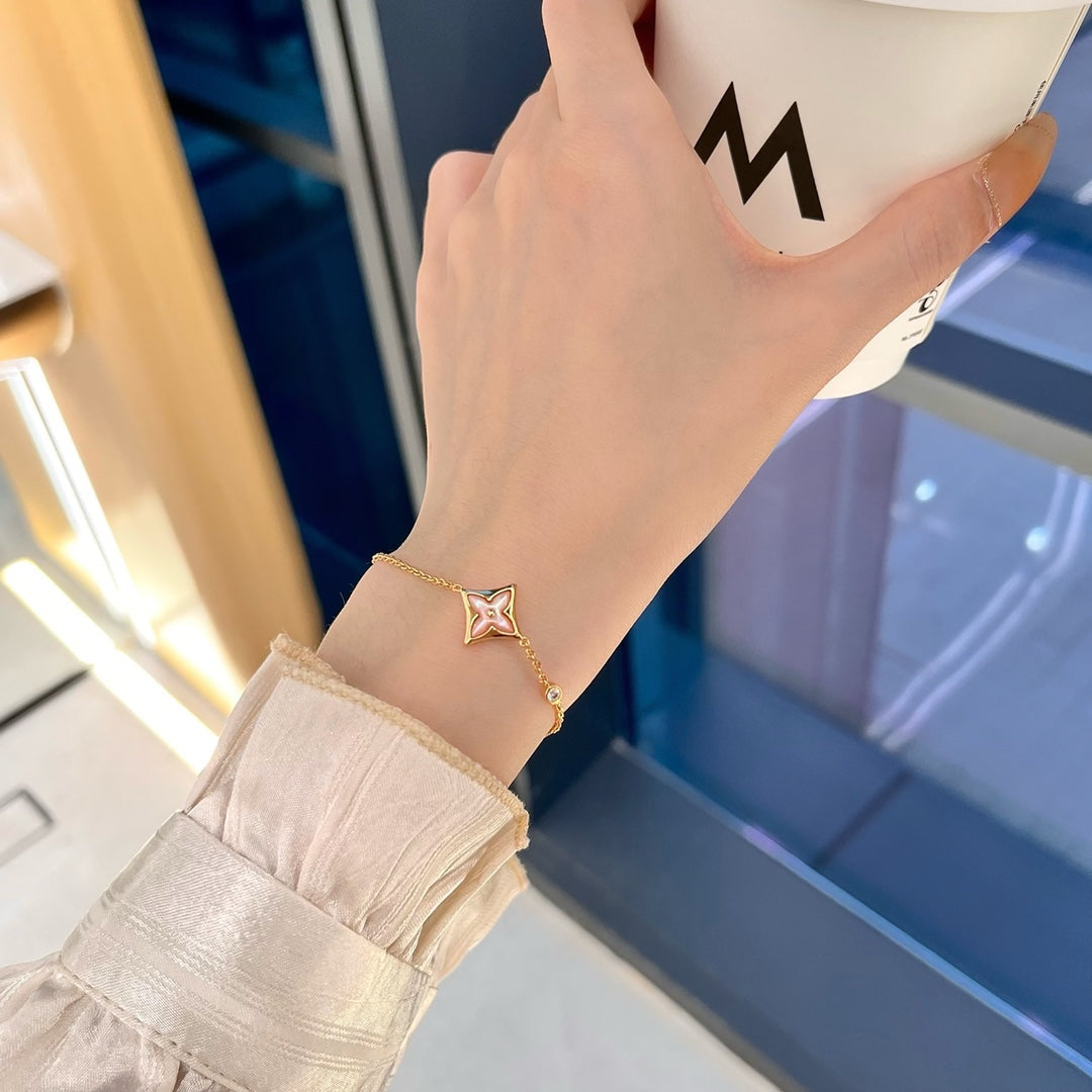 [⭐Aura]STAR 1 DIAMOND PINK GOLD BRACELET